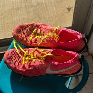 Nike neon pink white tennis shoes sz 6.5 843986-999